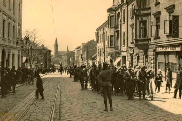 Niech flagi powiewają