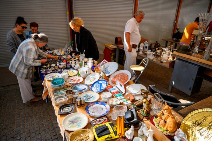 Listopadowy bazarek na Burku