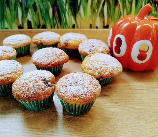 Muffiny dyniowe z mleczną czekoladą