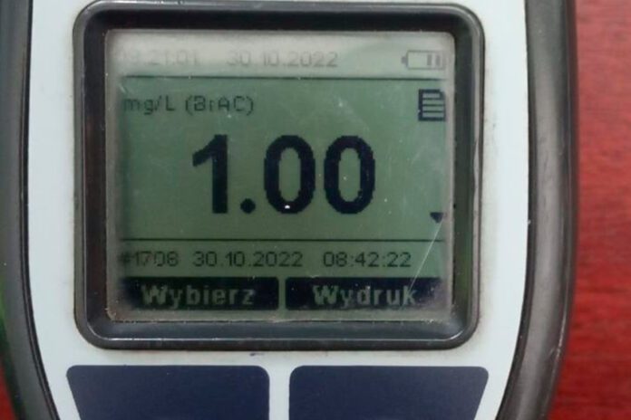 Pijana matka przewoziła dzieci-w-Lisiej-Górze Pijana matka przewoziła dzieci-w-Lisiej-Górze