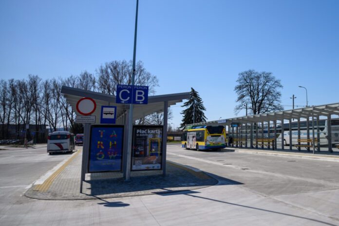 Ruszyła budowa węzła przesiadkowego przy ul. Błonie