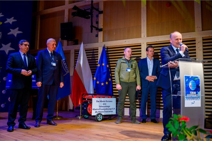 Tarnów i powiat jasielski przekazali dary dla ukraińskiego miasta