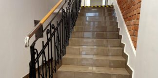 Byle nie wybić zębów w urzędzie