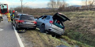 Kolizja na DW 977 w Siedliskach