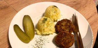 Kotlety z czarnej fasoli i ryżu z ziemniakami