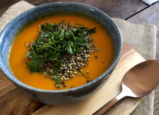 Krem z pomarańczowych warzyw