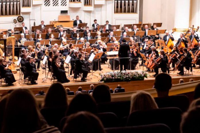 Muzyczna podróż po Norwegii w ZSM