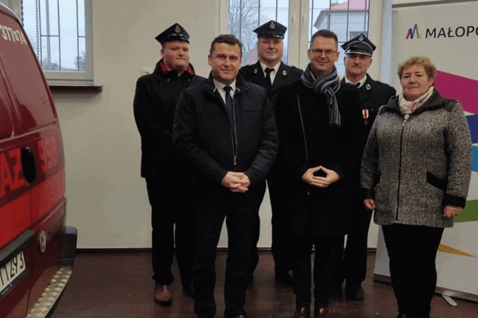 Remiza w Miechowicach Małych po remoncie