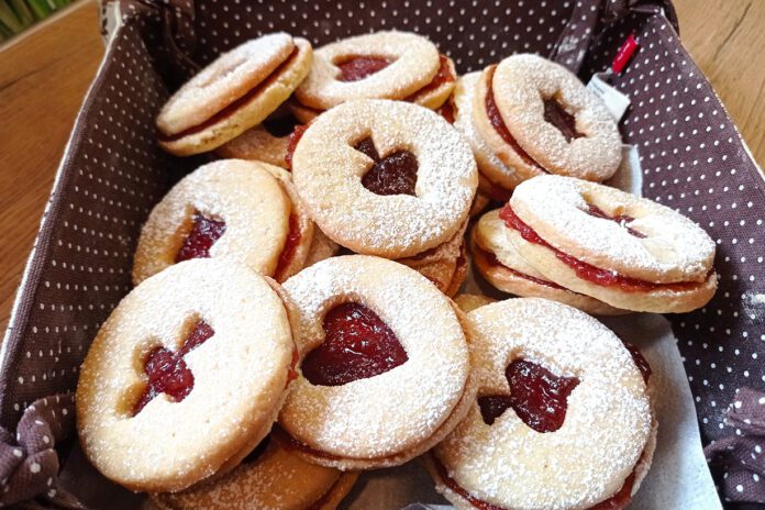 Ciasteczka z dziurką Ciasteczka z dziurką