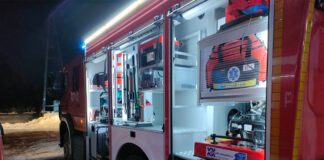 Nowy samochód dla strażaków z Woli Dębińskiej