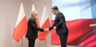 Adam Bartosz doceniony Złotym Medalem Zasłużony Kulturze Gloria Artis