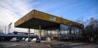 Dworzec w Mościcach przynosi wstyd