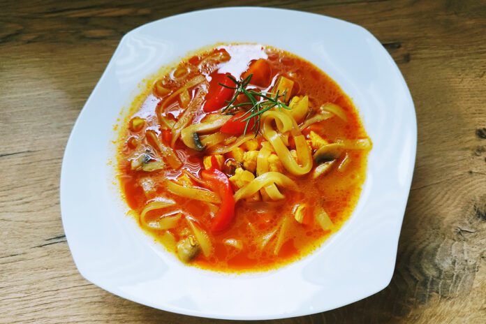 Zupa tajska Zupa tajska