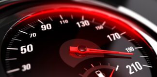 Był pijany za szybko jechał a samochód nie miał wymaganych badań