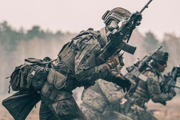 SMSy o dobrowolnej służbie wojskowej to nie cyberzagrożenie