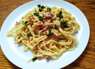 Spaghetti a la carbonara