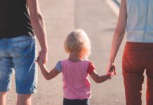 O pomocy dzieciom w potrzebie