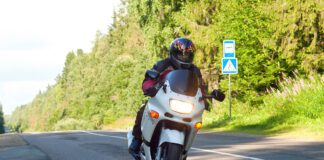 Skuteczny pościg za motocyklistą
