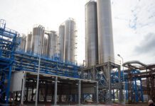 Wojna trwa ale rosyjski akcjonariusz Azotów ciągle zarabia krocie