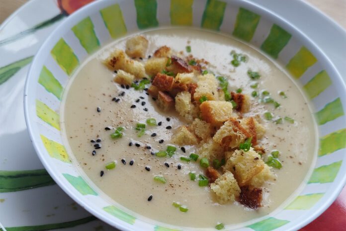 Zupa kalafiorowa Zupa kalafiorowa