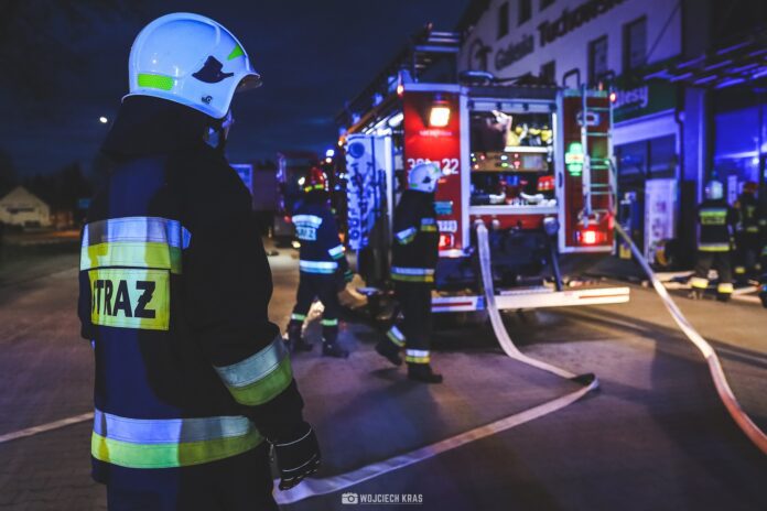 Pożar w sklepie spożywczym w Tuchowie