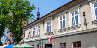 Giną schroniska młodzieżowe