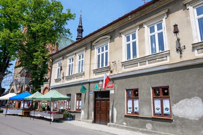 Giną schroniska młodzieżowe Giną schroniska młodzieżowe