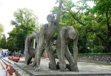 Ministerstwo Kultury inwestuje w renowację tarnowskiego Pomnika Ofiar Wojny i Faszyzmu przy Starym Cmentarzu