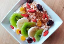 Owsianka z siemieniem lnianym Owsianka z siemieniem lnianym