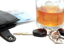 Próba wręczenia łapówki przez pijanego kierowcę