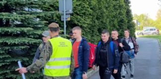 Rosną szeregi terytorialsów