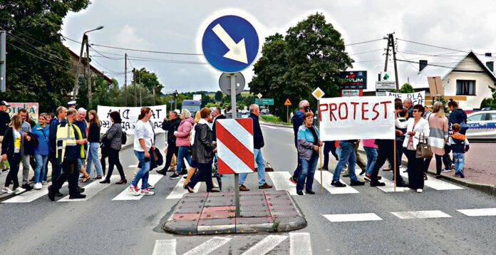 Sądeczanka przebiegnie przez oczyszczalnię - powiat brzeski- protest w Gnojniku