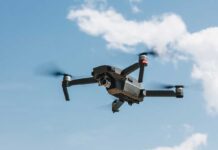 Śmigłowce LPR boją się latających dronów