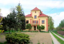 W domu w którym przegląda się historia