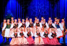 Zadziwiają wzruszają i promują polskość