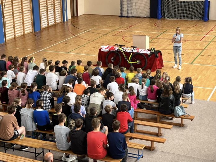 Fot. Roweriada w Rzepienniku Strzyżewskim