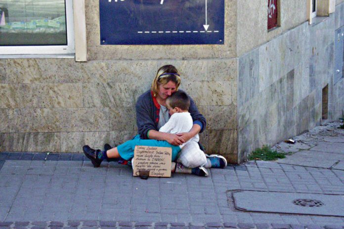 Żebrzący-wciąż-obecni-na-ulicach Żebrzący wciąż obecni na ulicach Tarnowa