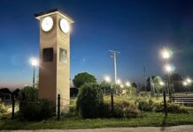 Zegar w Radlnej odmierza czas po remoncie