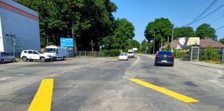 Braci Saków w jednym kierunku