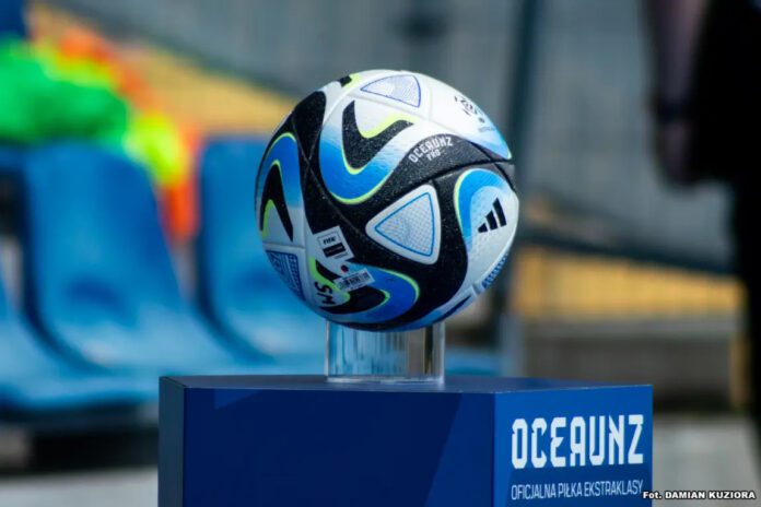 PKO Ekstraklasa - piłka nożna piłka nożna