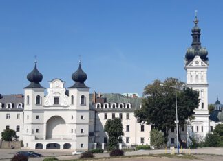 Sanktuarium Matki Boskiej Tuchowskiej