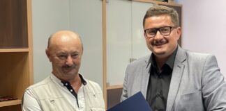 Borzęcin, Drogi transportu rolnego w remoncie