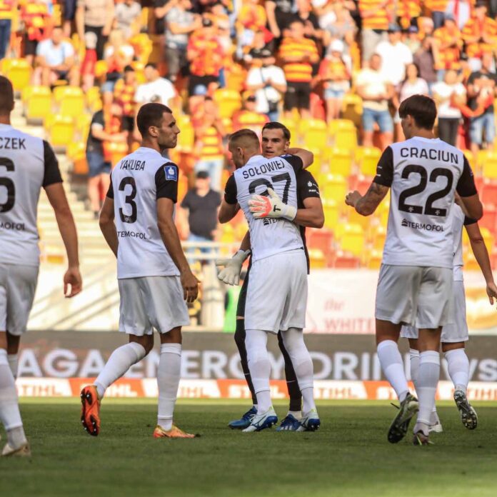 Ekstraklasa piłka nożna