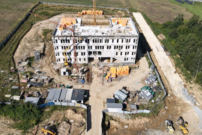 Bryła Komendy Policji w Brzesku gotowa