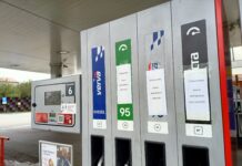 Awaria dystrybutorów Tarnów