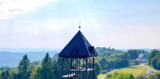 Wieża z widokiem na południowy zachód