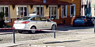 Znikające w mieście kioski.