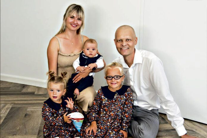 Łukasz Kiwior z Radłowa w dniu narodzin syna trafił na onkologię teraz walczy o życie