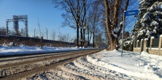 Śnieg na tarnowskich drogach