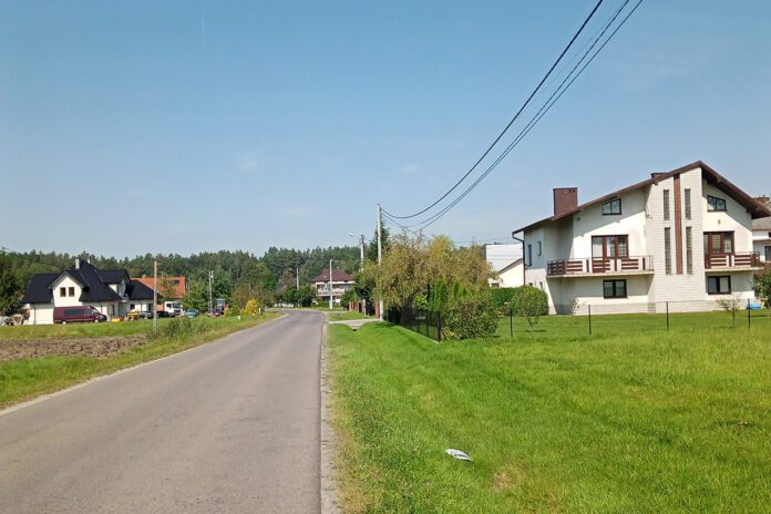 Kraków pod Tarnowem wygląda bardzo niepozornie. Zdjęcie pochodzi z jesieni tego roku